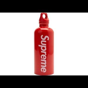 Supreme SIGG Bottle Traveller Red